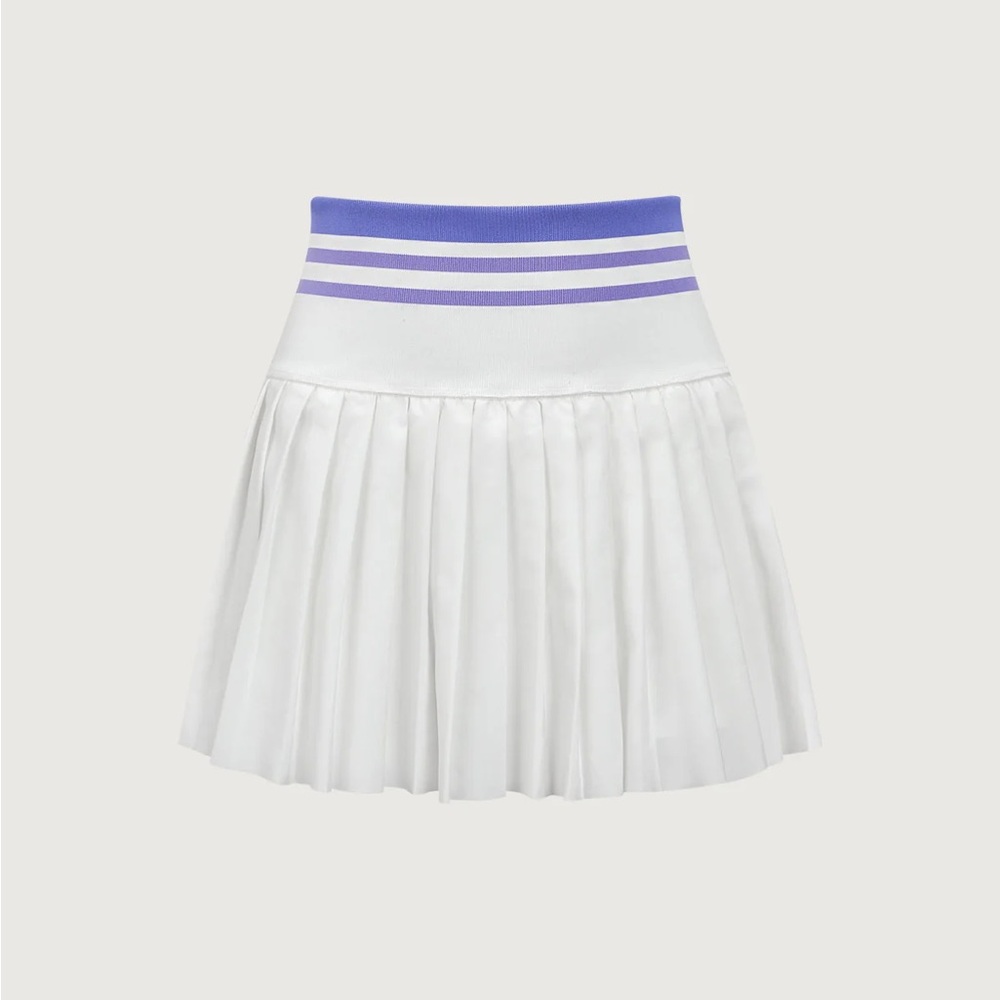 Berlook Activewear White Pleated Pockets Sports Skirt - Picture 4 of 7